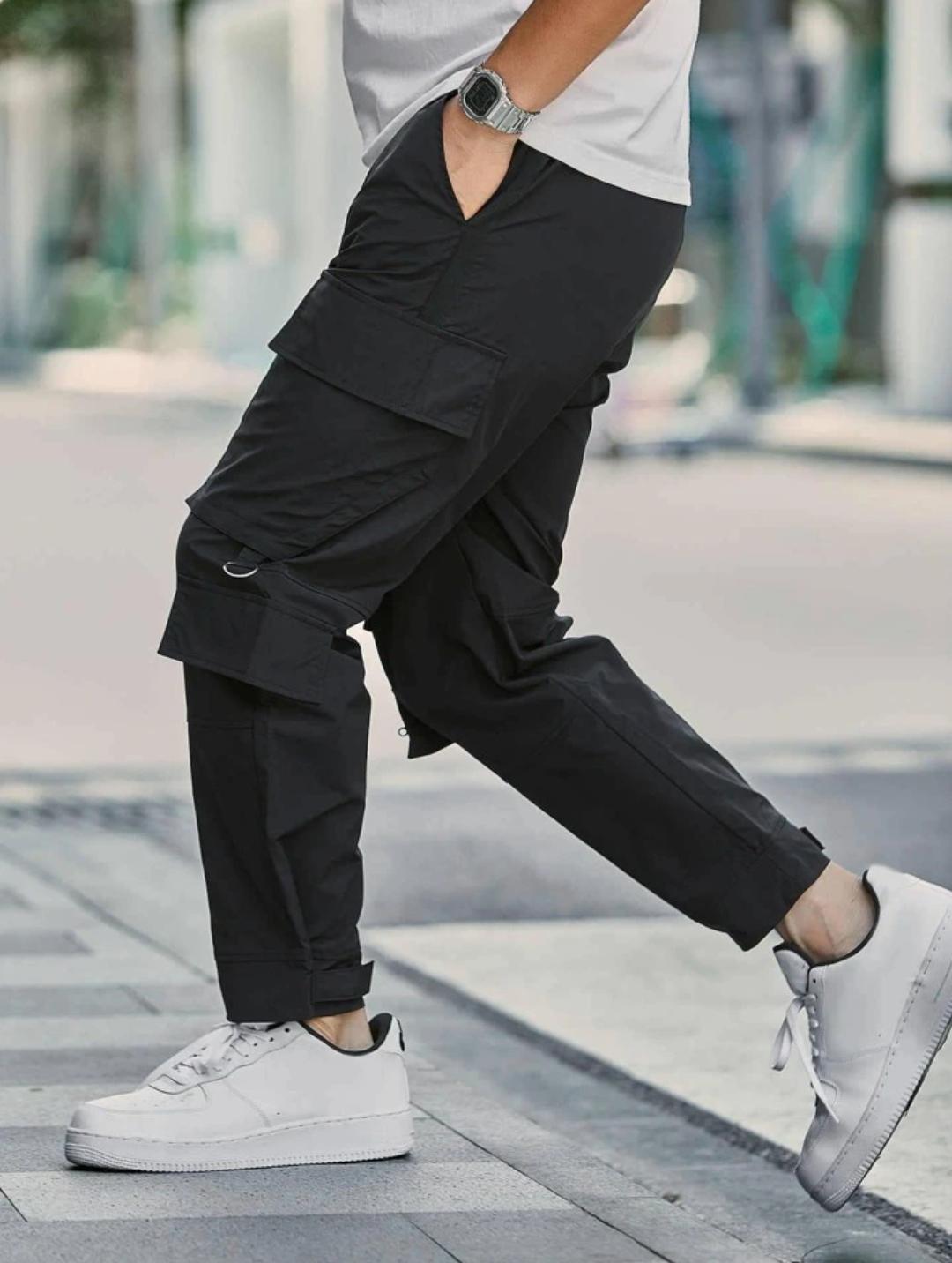 Men Drawstring Waist Flap Pocket Cargo Pants