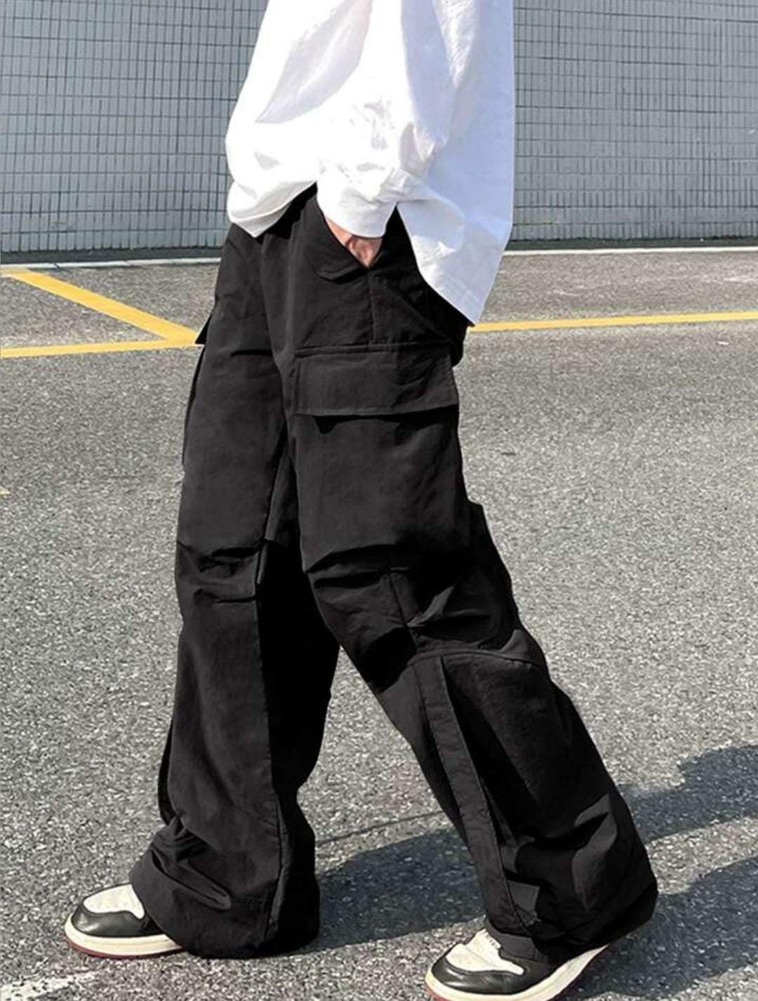 EMRG Men Flap Pocket Side Cargo Pants