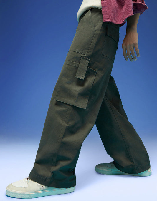 Bellow Pocket Woven Exclusive Cargo Pant