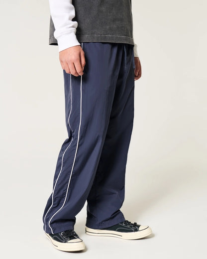 Beggy Track Pants