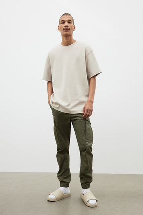 Slim Fit Cargo joggers